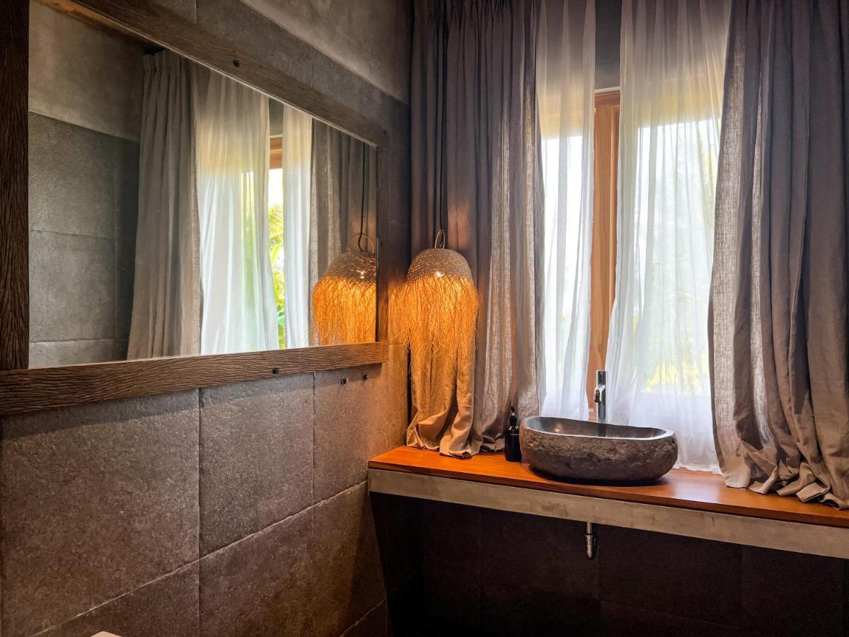 Diamond Beach Villas Tanglad المظهر الخارجي الصورة